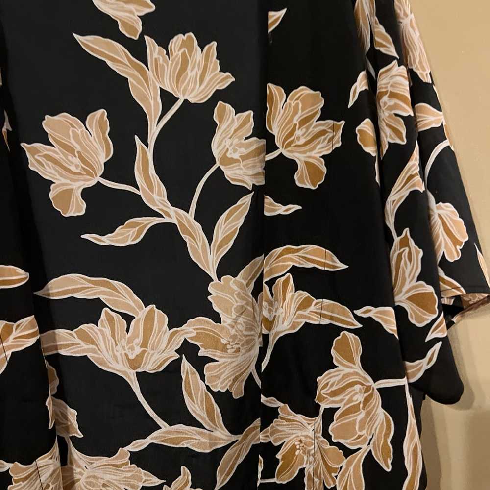 Maison Du Soir Selena Kimono S/M Black Gold Flora… - image 5