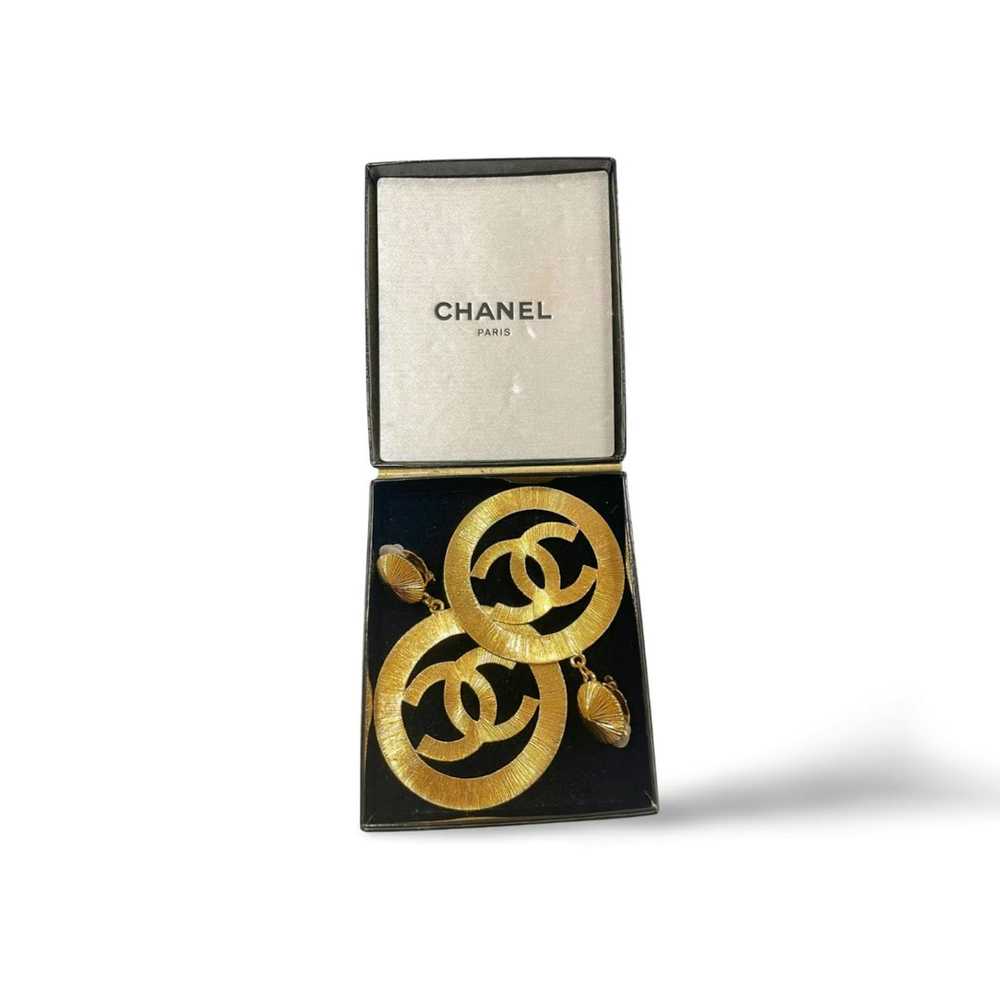 Chanel Vintage CHANEL extra large round hoop earr… - image 10