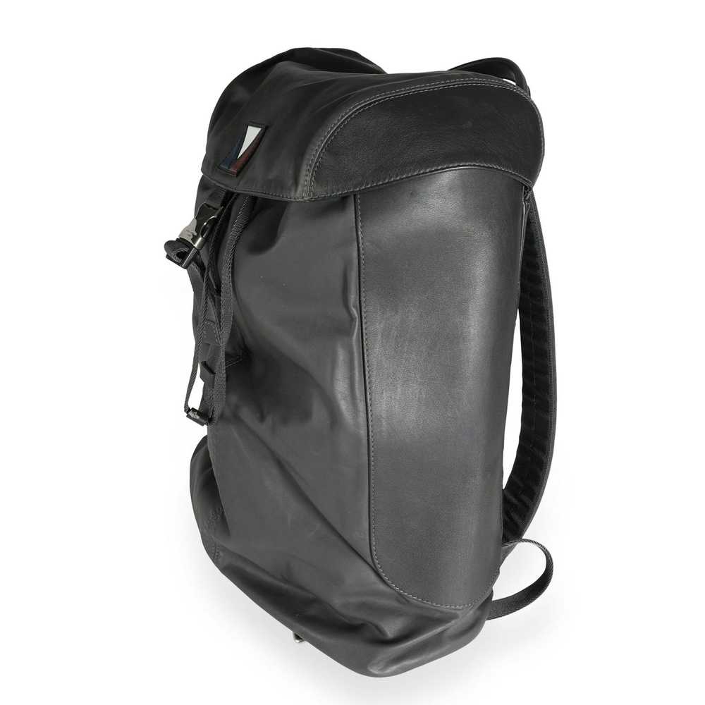 Louis Vuitton Louis Vuitton V-Line Pulse Backpack - image 2