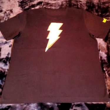 DC Comics Shazam 2019 Promo Shirt L - image 1