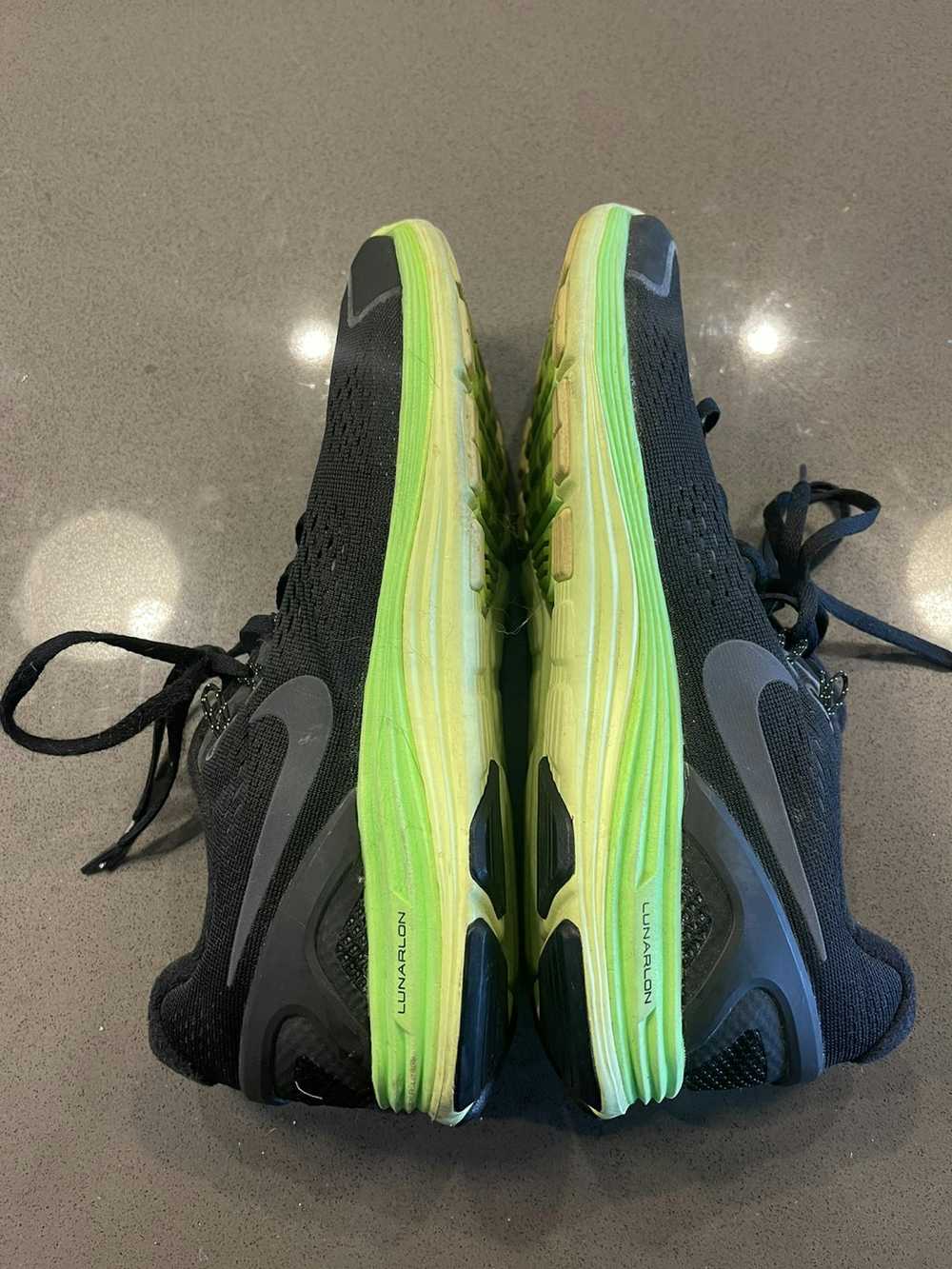 Nike Nike Lunarglide 4 Black/Volt - image 1