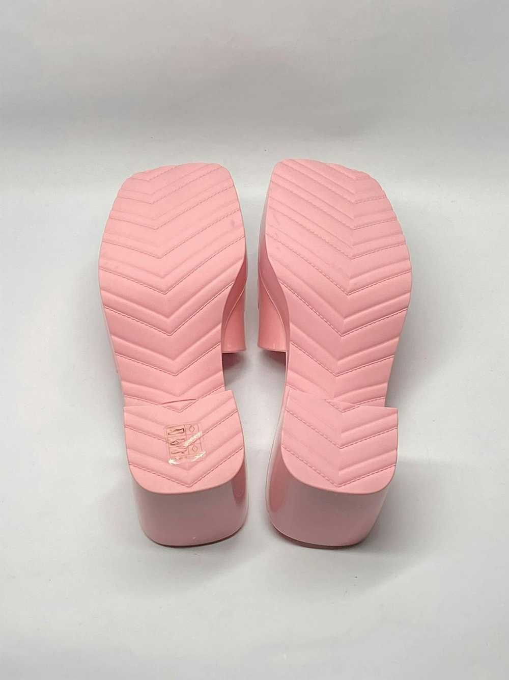 Gucci Gucci Pink Rubber Platform Slide Sandals si… - image 11