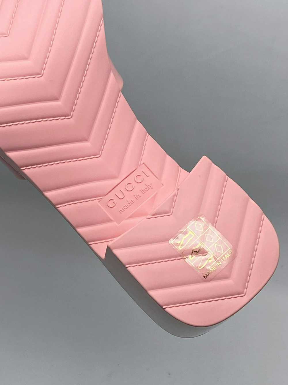 Gucci Gucci Pink Rubber Platform Slide Sandals si… - image 12