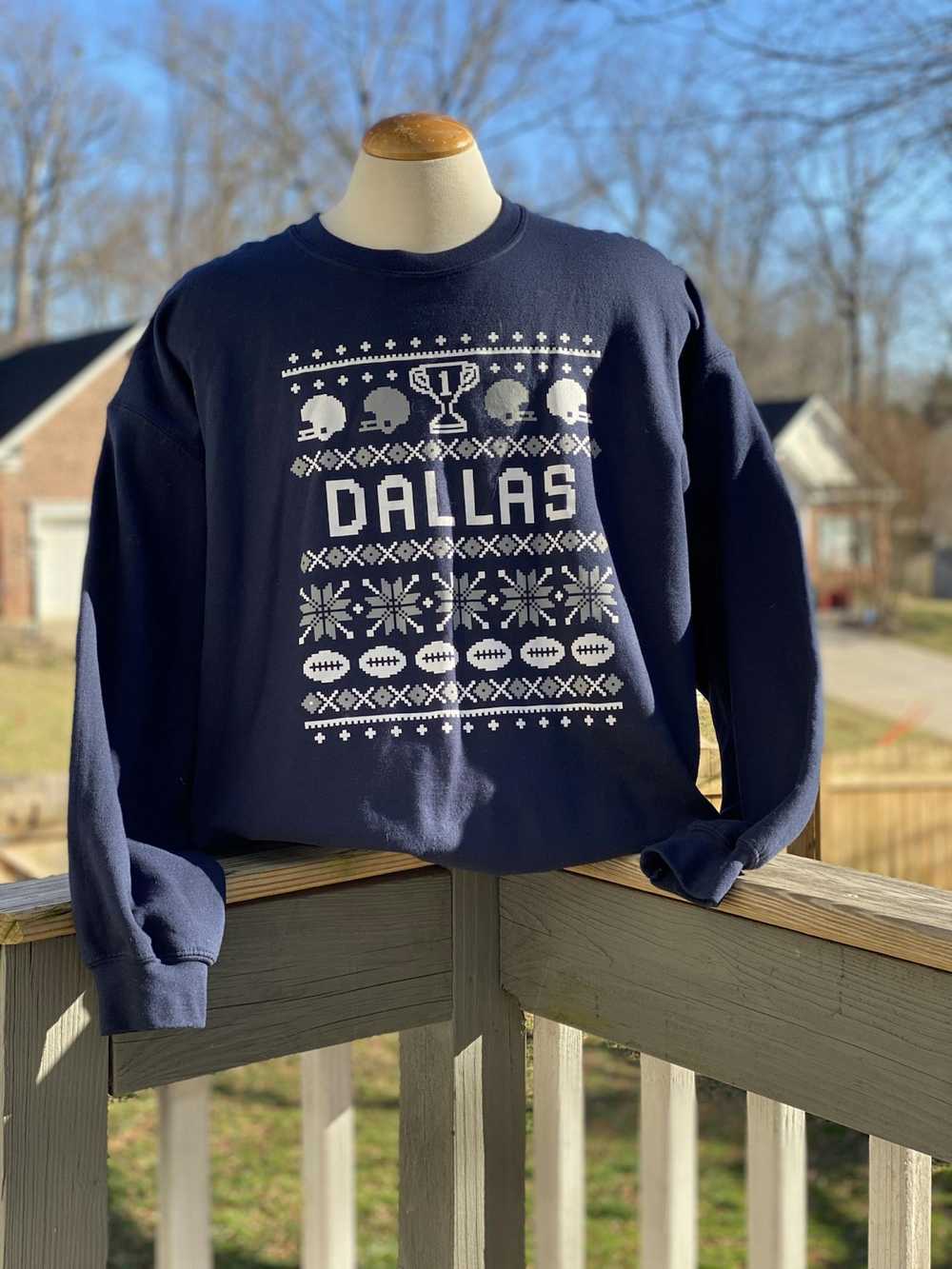 Gildan Men’s Dallas Cowboys Winter Sweatshirt -2XL - image 1