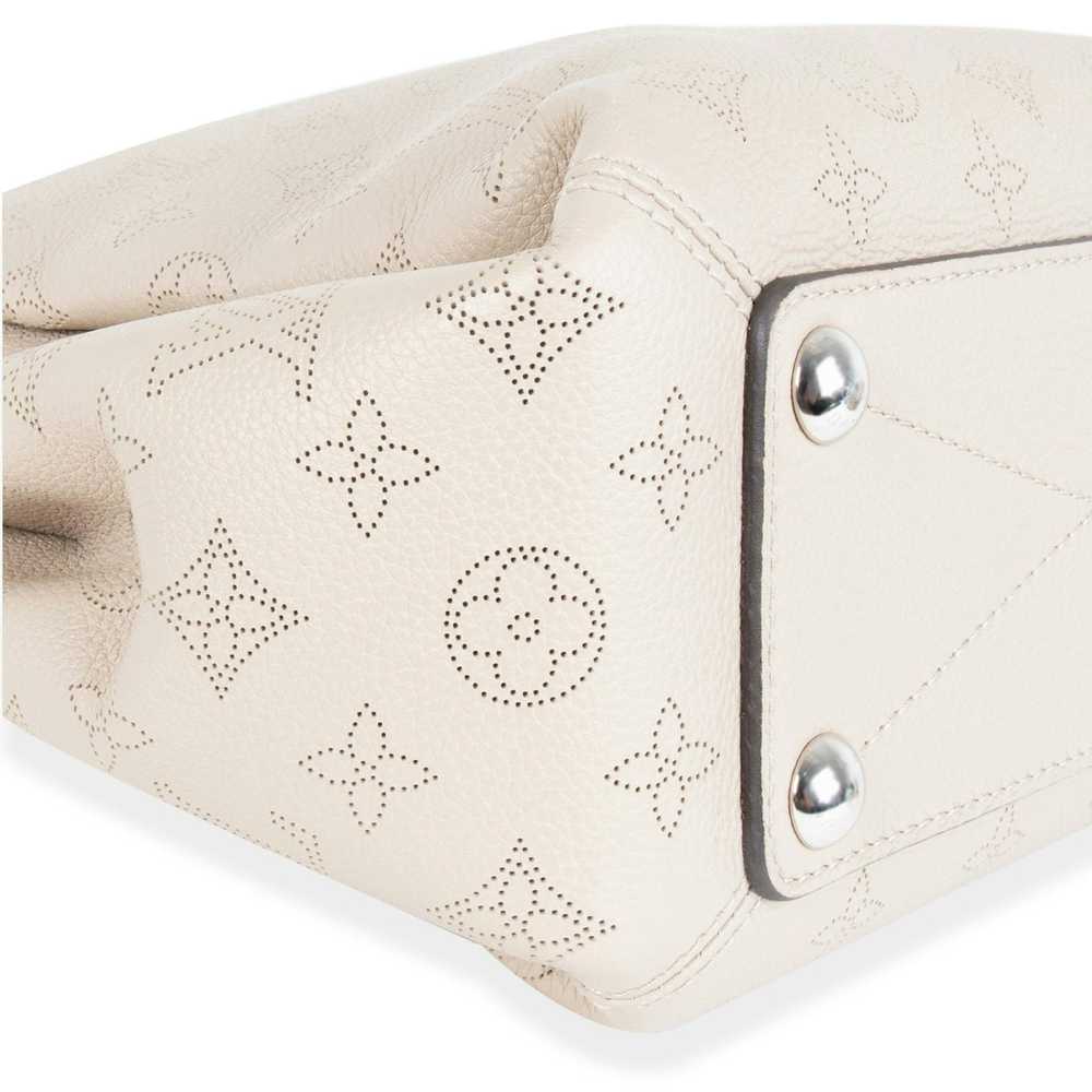 Louis Vuitton Louis Vuitton Creme Mahina Leather … - image 8