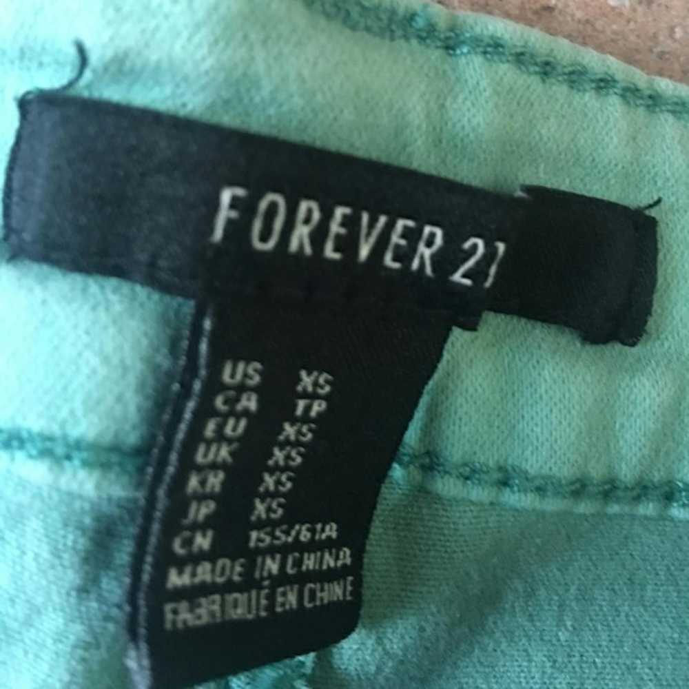 Forever 21 Mint Green Shorts in Size XS - image 3