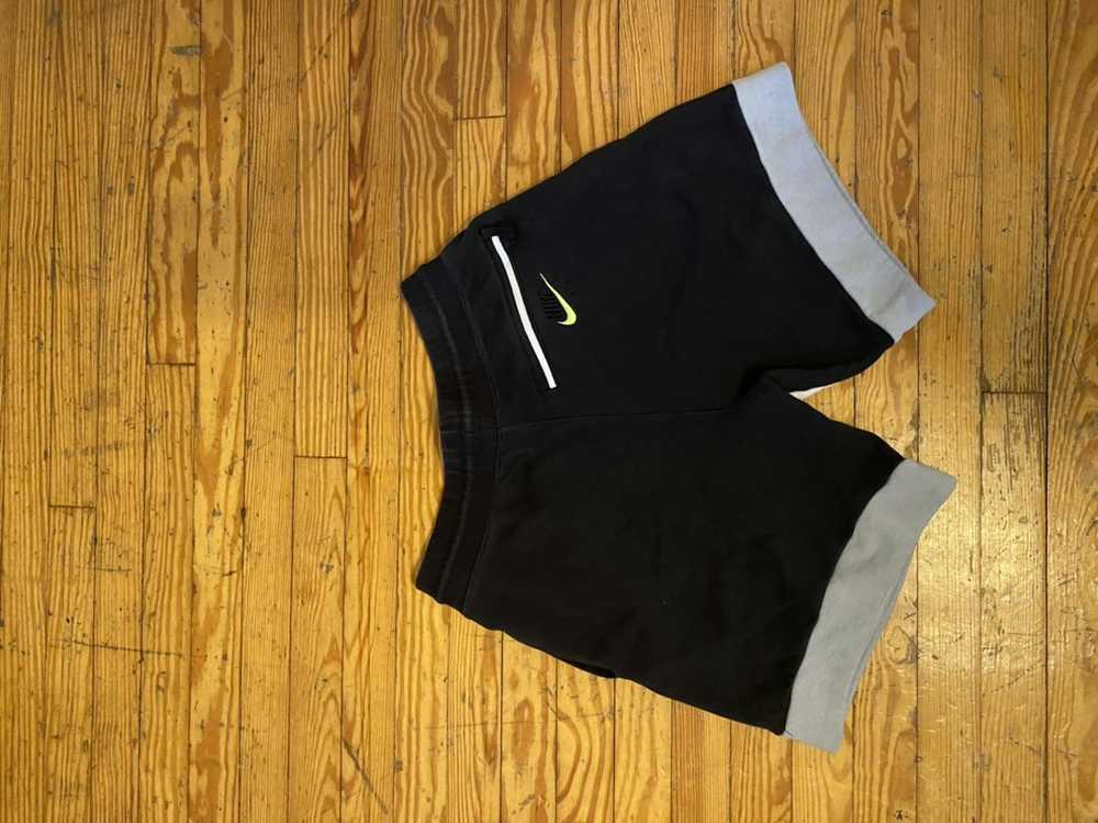 Nike × Vintage Vintage Nike Sweat Shorts - image 2