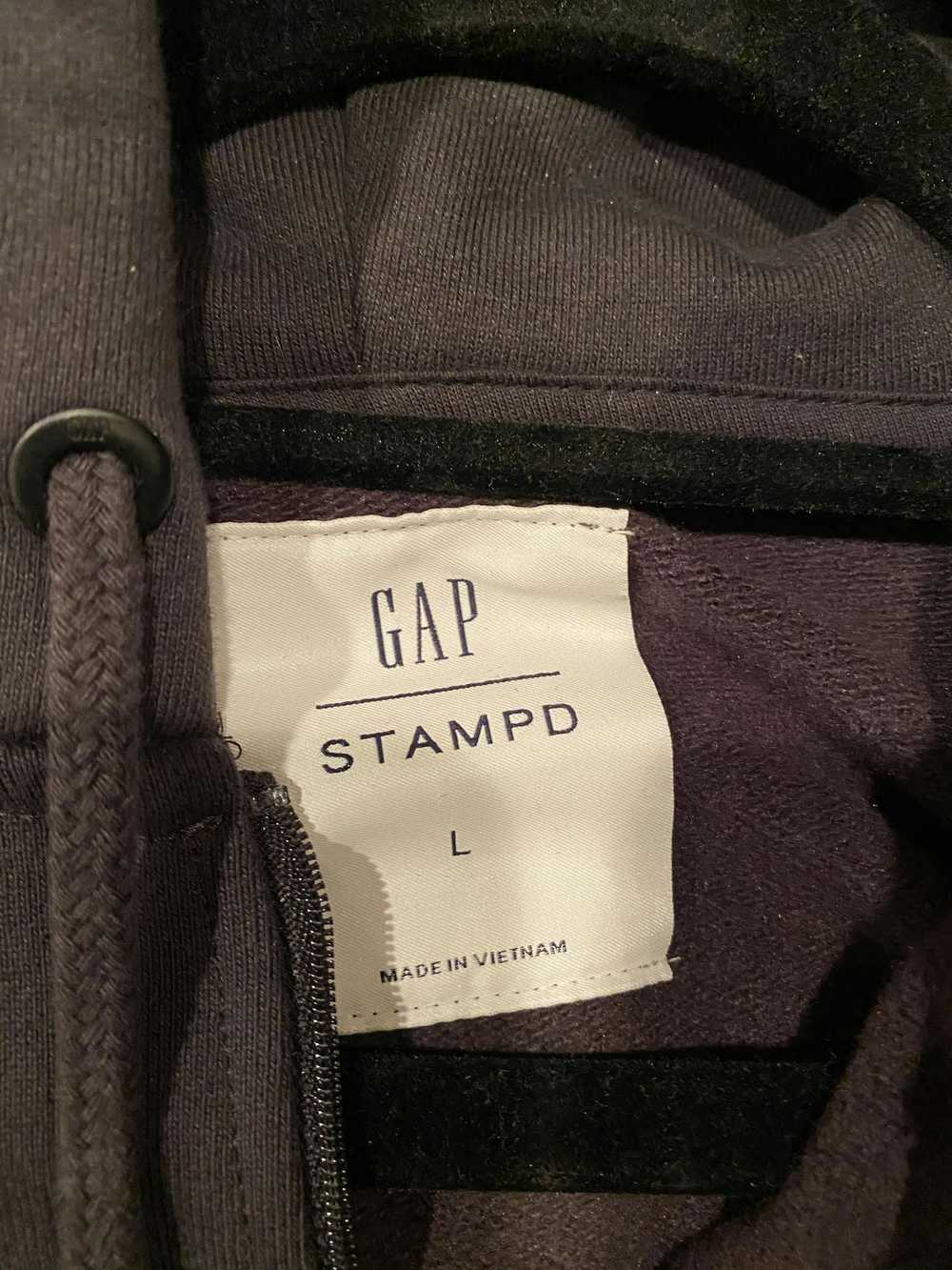 Gap × Gq × Stampd Gap x Stampd GQ Hoodie - image 2