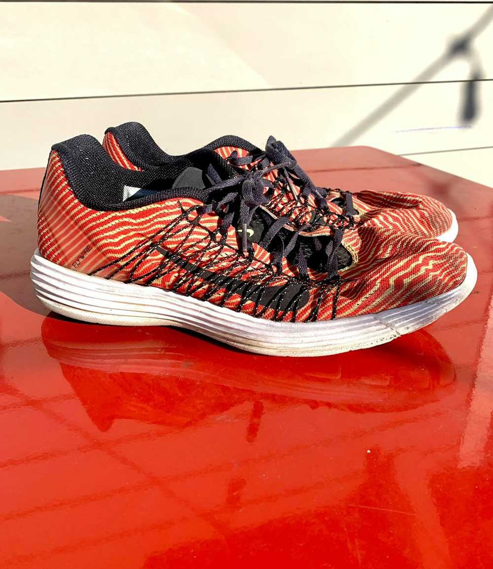 Nike Lunaracer+ 3 Bright Crimson - image 1