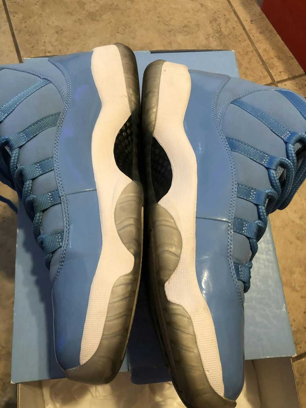 Jordan Brand Air Jordan 11 Retro Pantone 2014 - image 8