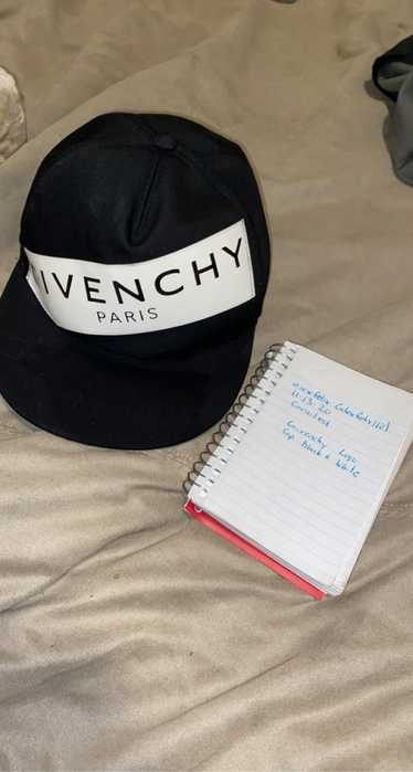 Givenchy Givenchy Logo Cap Black and White
