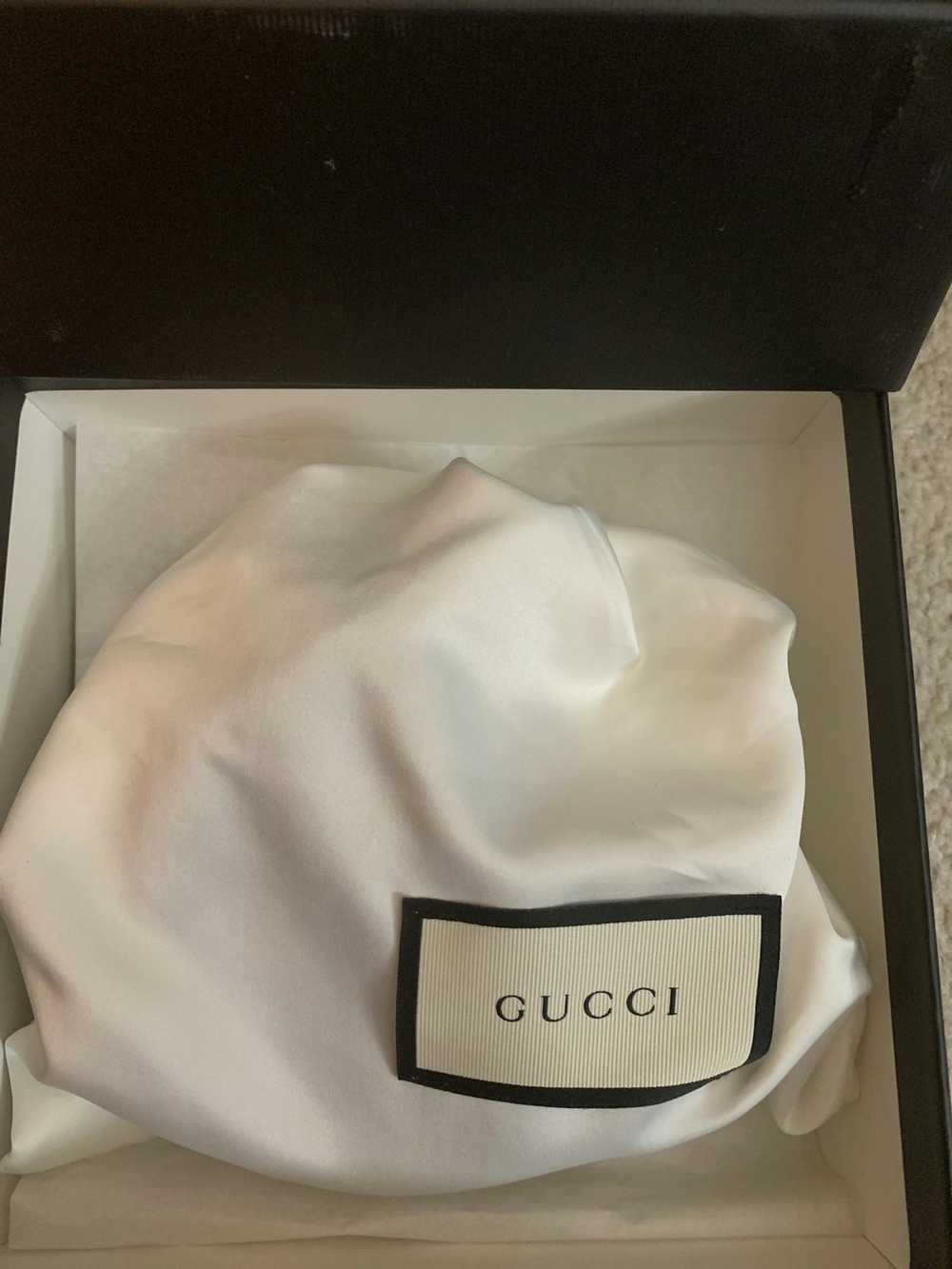 Gucci Gucci means belt - image 2