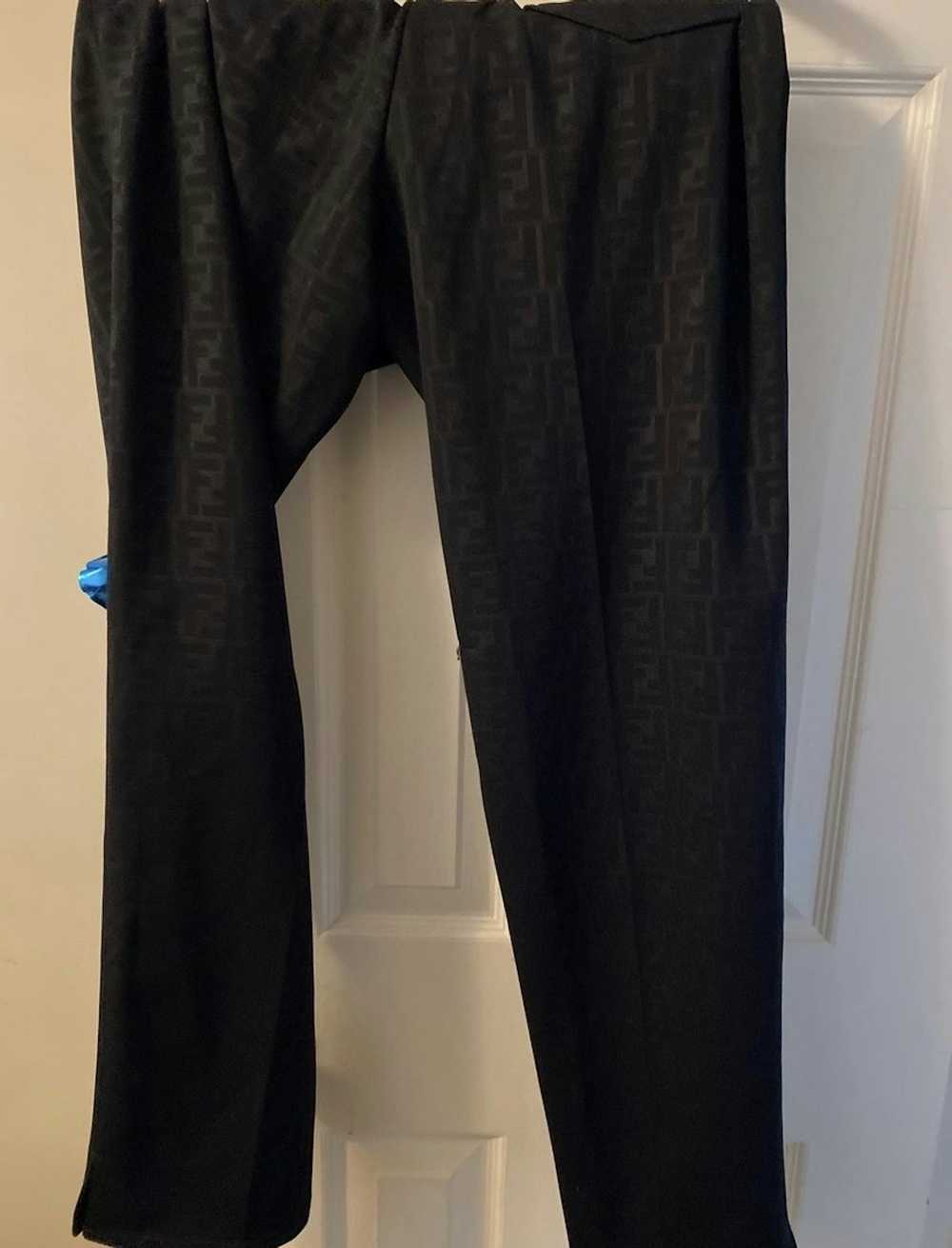 Fendi FENDI pants !! Gently Used ! will accept BE… - image 4