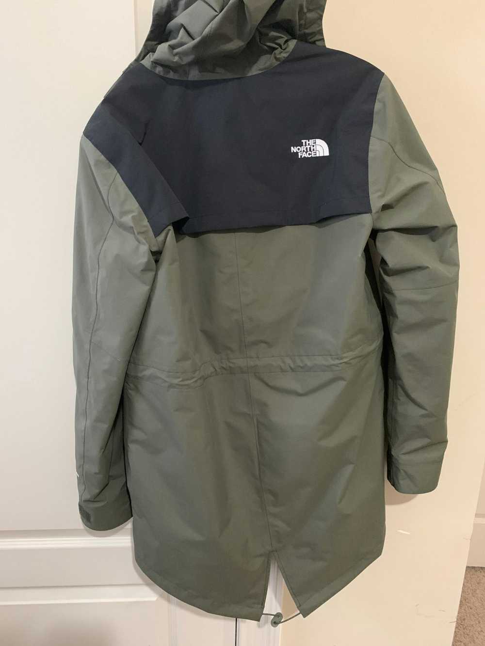 The North Face North Face City Breeze Jacket - image 3