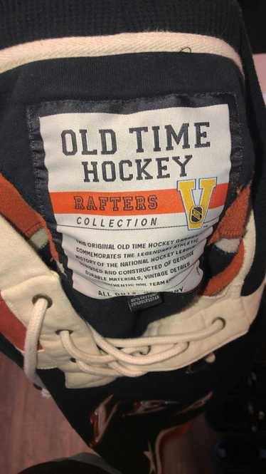 NHL Rare Wales Conference Vintage NHL Hoodie
