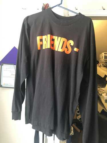 Vlone Friends L/S Tee