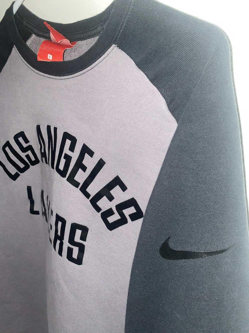 NBA × Nike L.A. Lakers - image 4