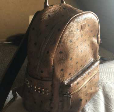 Mcm classic outlet backpack