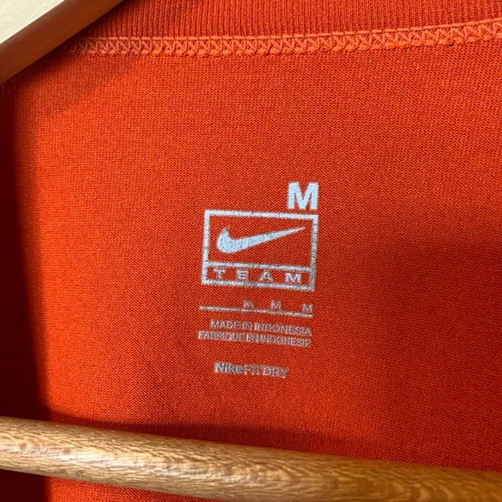 Nike Nike dri fit orange shortsleeve top size med… - image 3