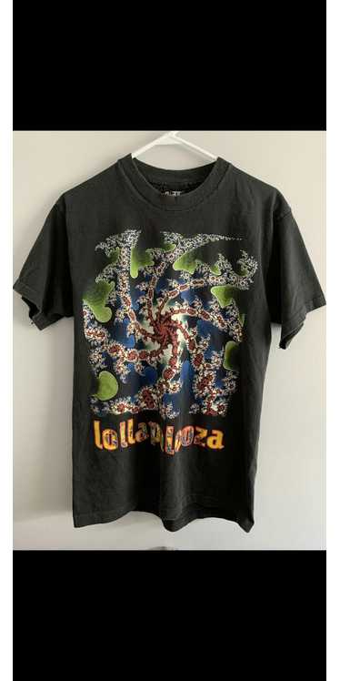 Giant VINTAGE LOLLAPALOOZA SHIRT