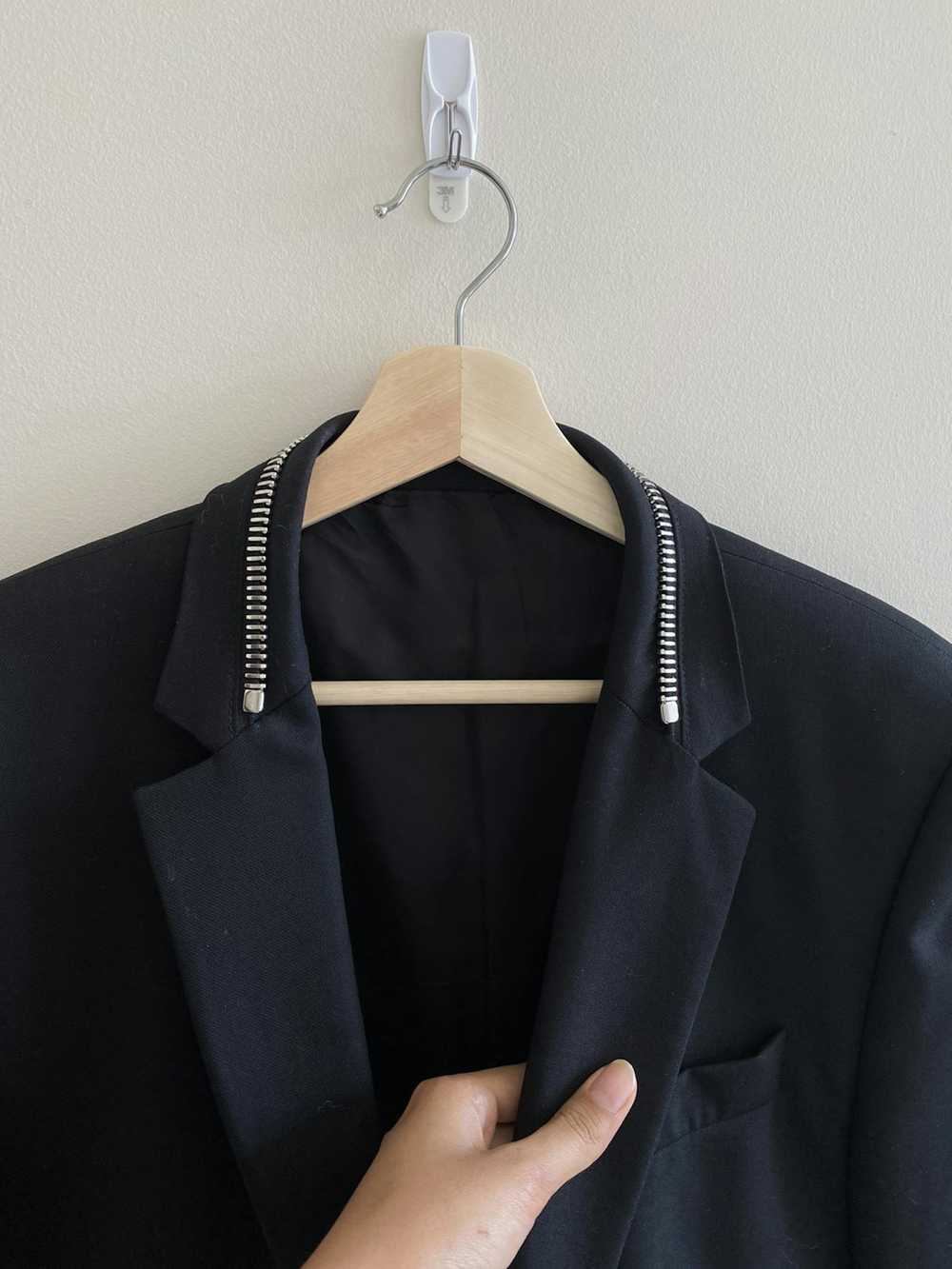 Givenchy Givenchy Black Zipper Blazer - image 2