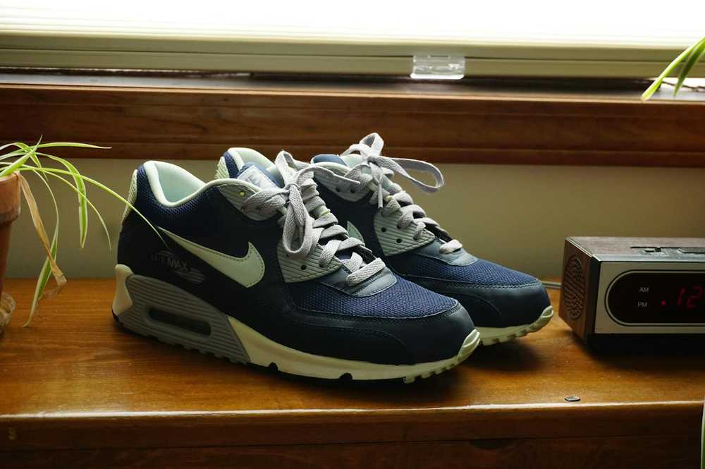 Nike Nike Air Max 90 Essential - image 1