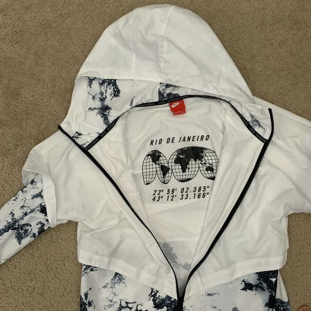 Nike Nike Wind Breaker - image 2