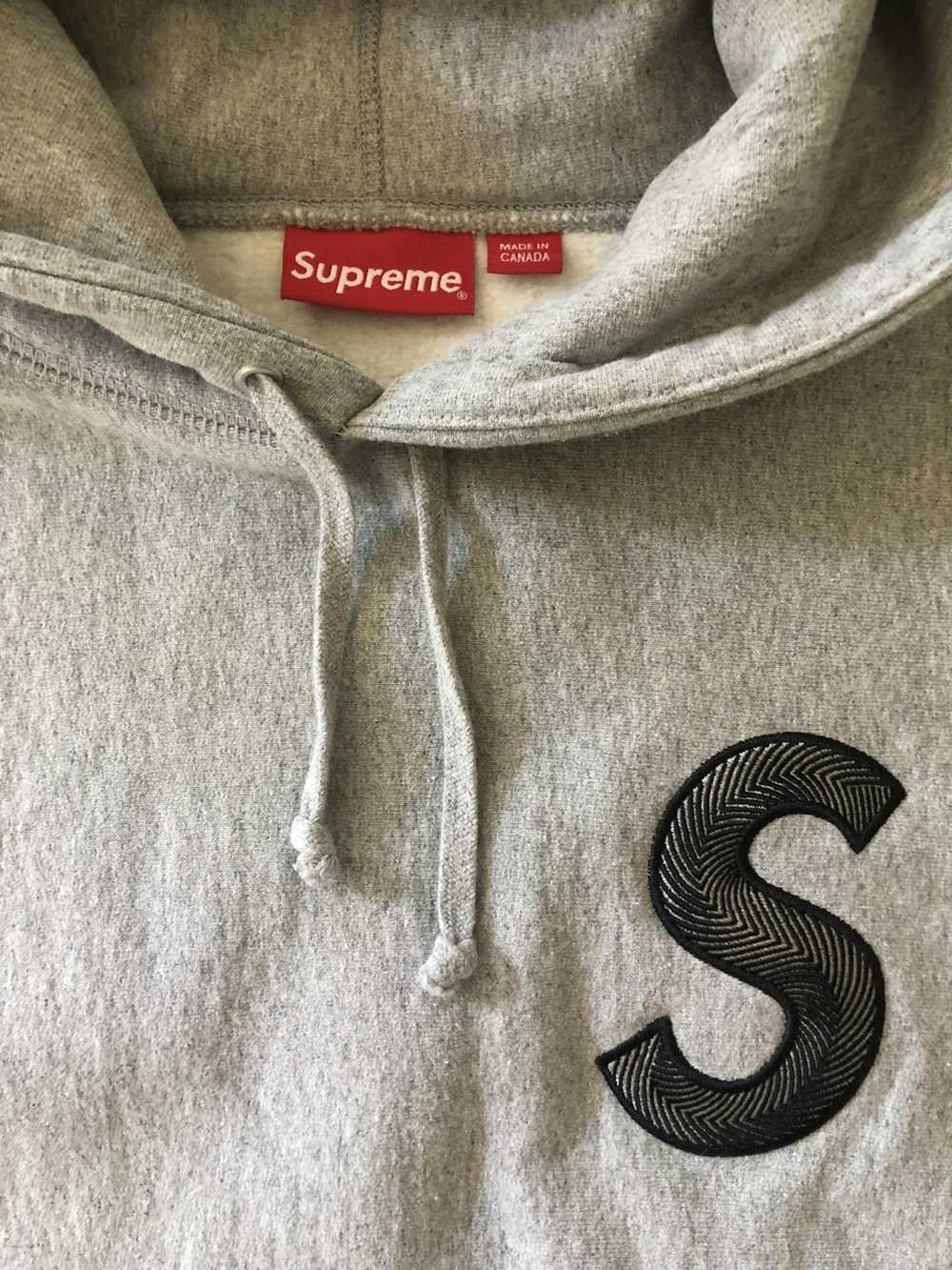 Supreme Supreme S Logo Hooded Sweatshirt (FW18) - image 2