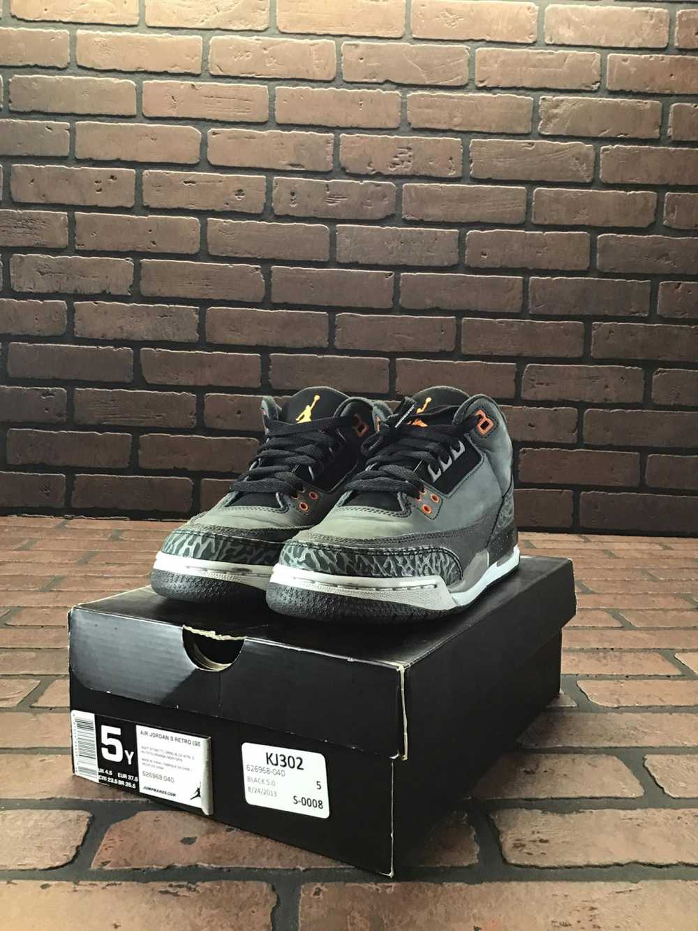 Jordan Brand Air Jordan 3 Retro GS Fear 5 - image 2