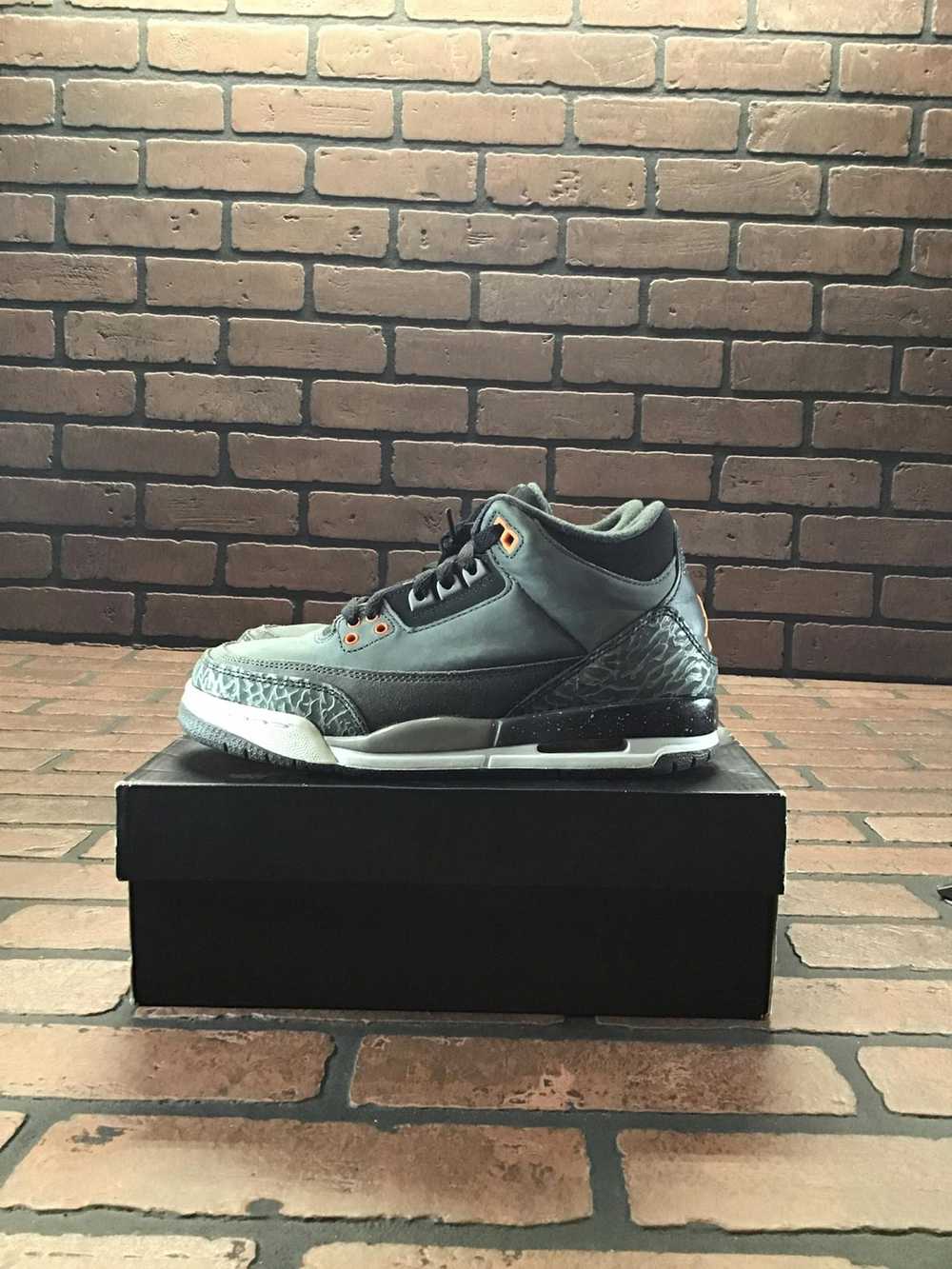 Jordan Brand Air Jordan 3 Retro GS Fear 5 - image 3