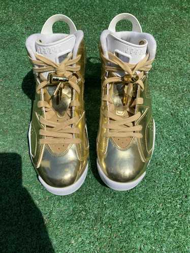 Jordan Brand Jordan 6 matalic gold size 8.5