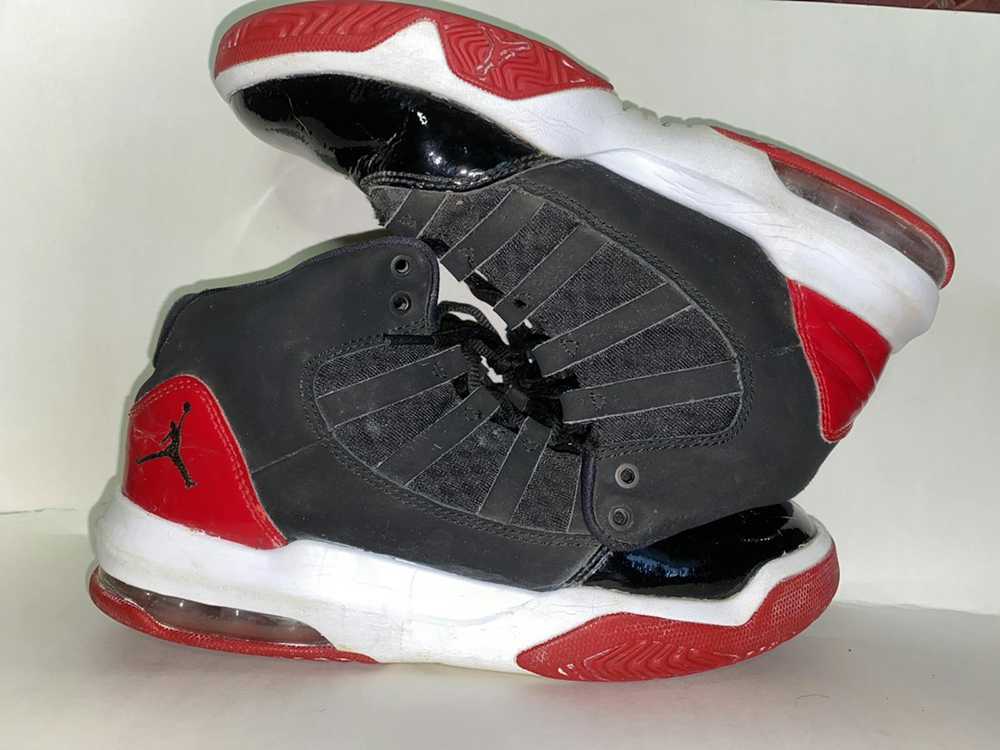 Jordan Brand Jordan Max Aura GS Black Gym Red - image 1