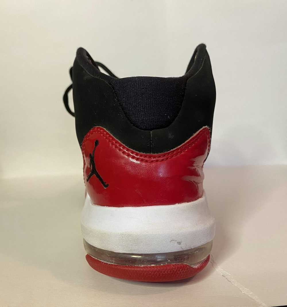 Jordan Brand Jordan Max Aura GS Black Gym Red - image 2