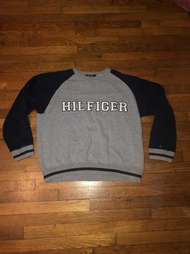 Tommy Hilfiger Tommy Hilfiger pull over sweater - image 1