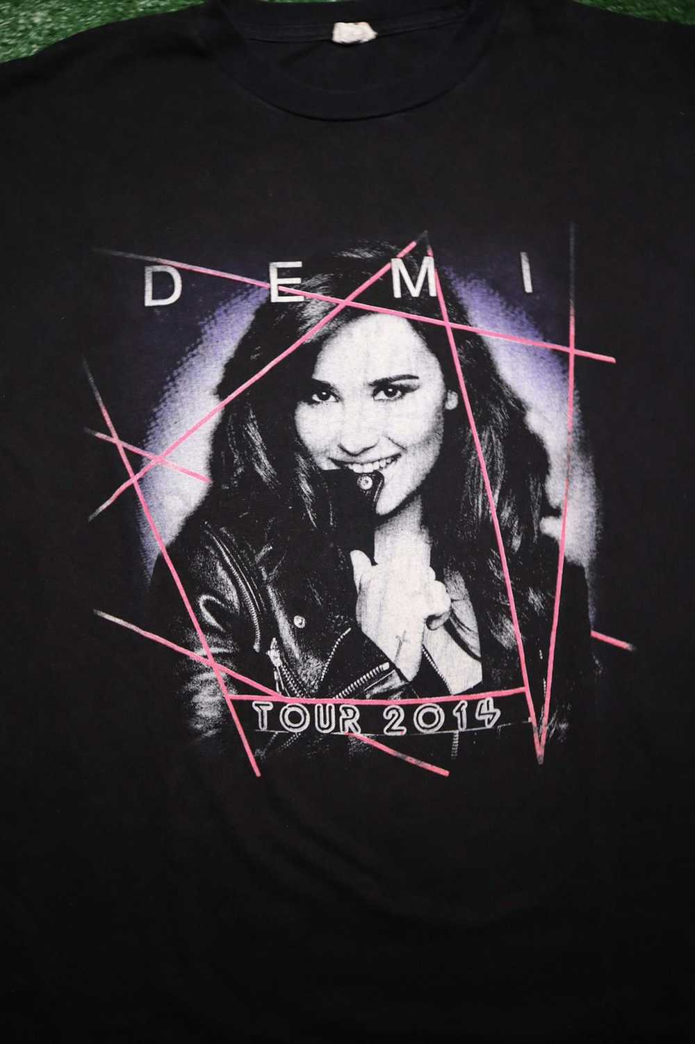 Band Tees Demi Lovato 2014 Tour T-Shirt - image 2