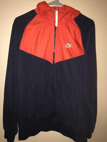 Nike Navy/Red Nike Tech