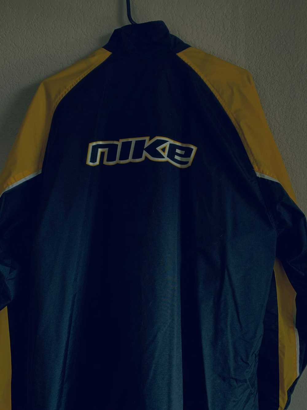 Nike Vintage black and yellow Nike windbreaker L - image 2