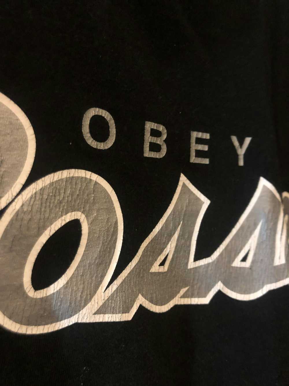 Obey Obey Posse Grey Script Tee T Shirt Size S Sm… - image 4