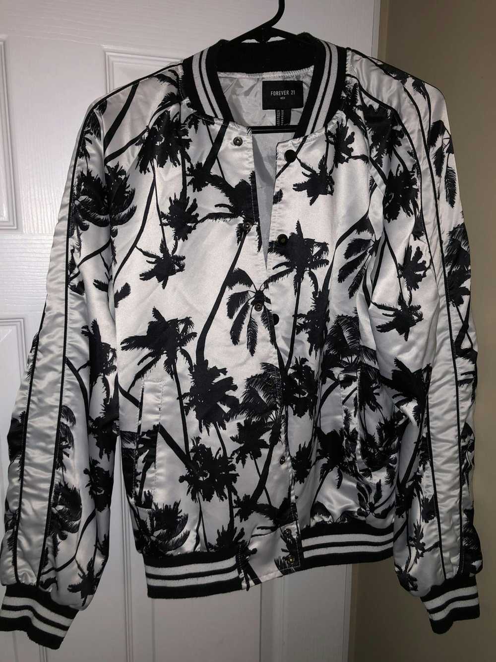 Forever 21 Size M Palm Tree silk bomber - image 1