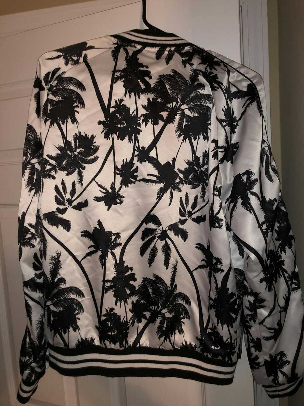 Forever 21 Size M Palm Tree silk bomber - image 2