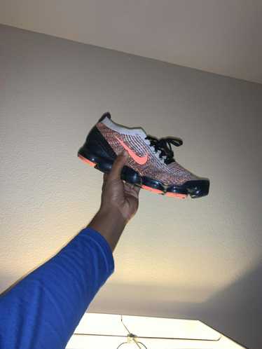 Nike Air VaporMax Flyknit 3 Hyper Crimson 2019 - image 1