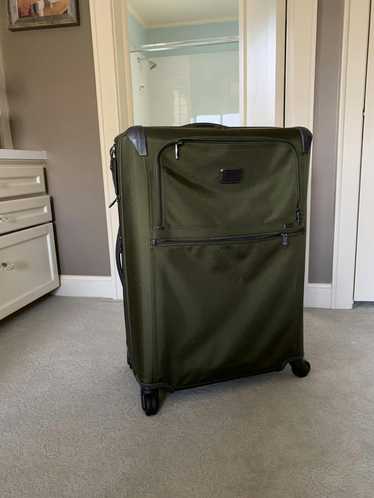 Tumi Large Tumi Roller Luggage