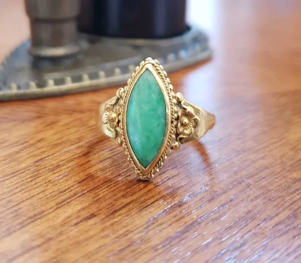 Antique 22K Yellow Gold Jadeite Jade Ring - image 3