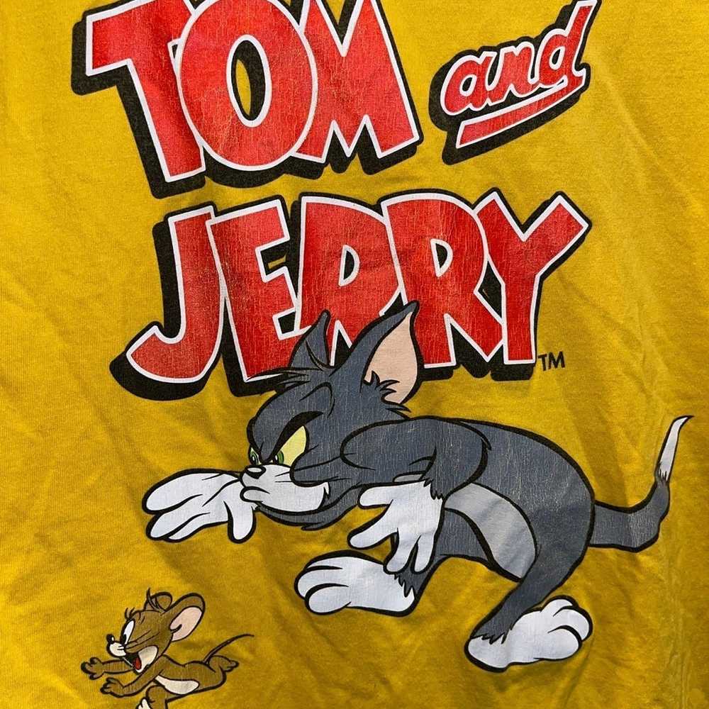 VTG Tom And Jerry Short Sleeve Shirt Yellow Size … - image 2