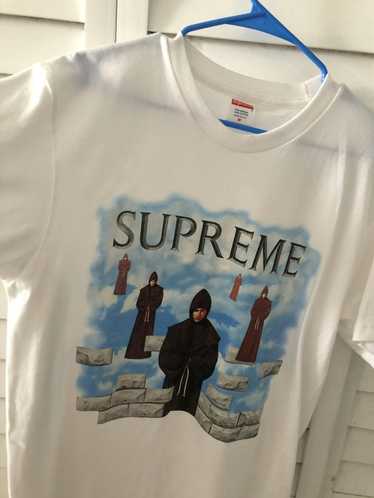 Supreme Tee shirt