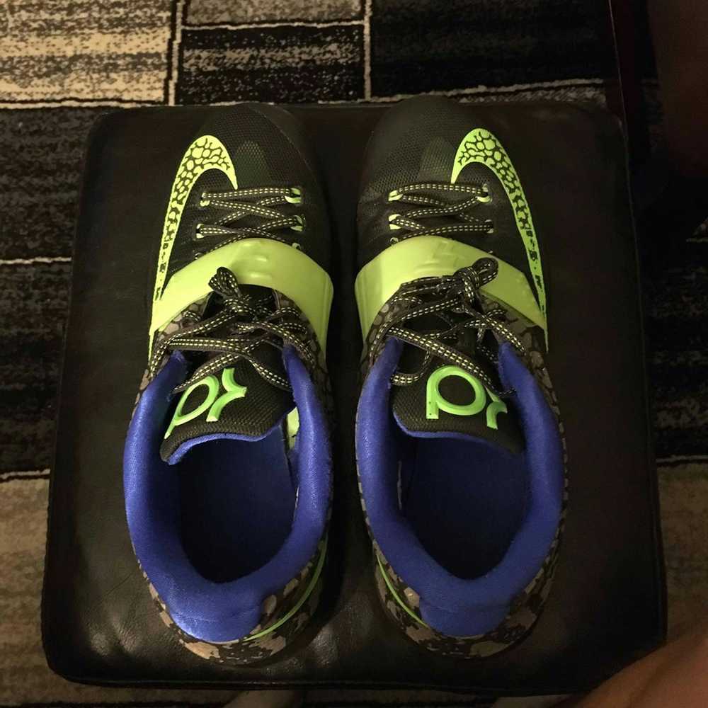 Kevin Durant × Nike KD 7 Electric Eel 2015 - image 3