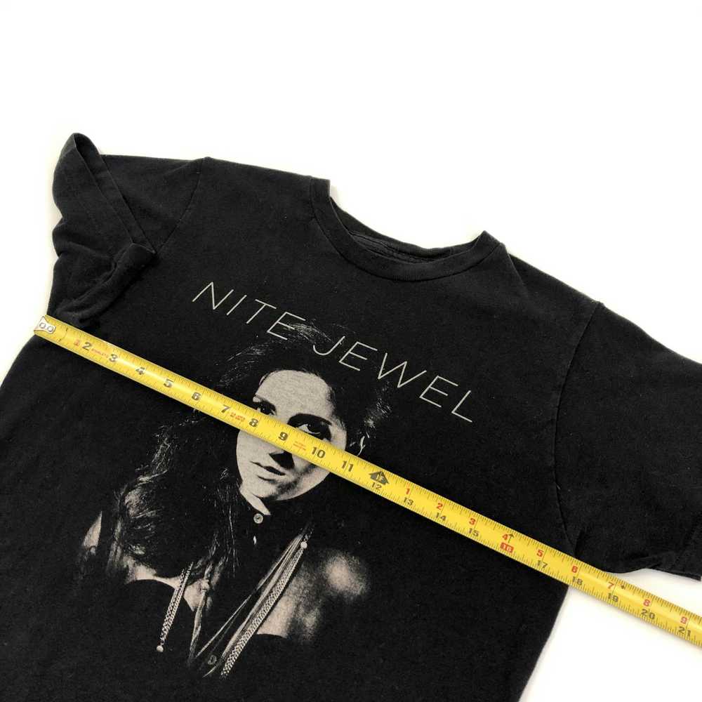 Vintage Vintage Nite Jewel Portrait T-shirt / S - image 4