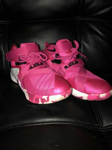 Nike Pink and white lebrans - image 1