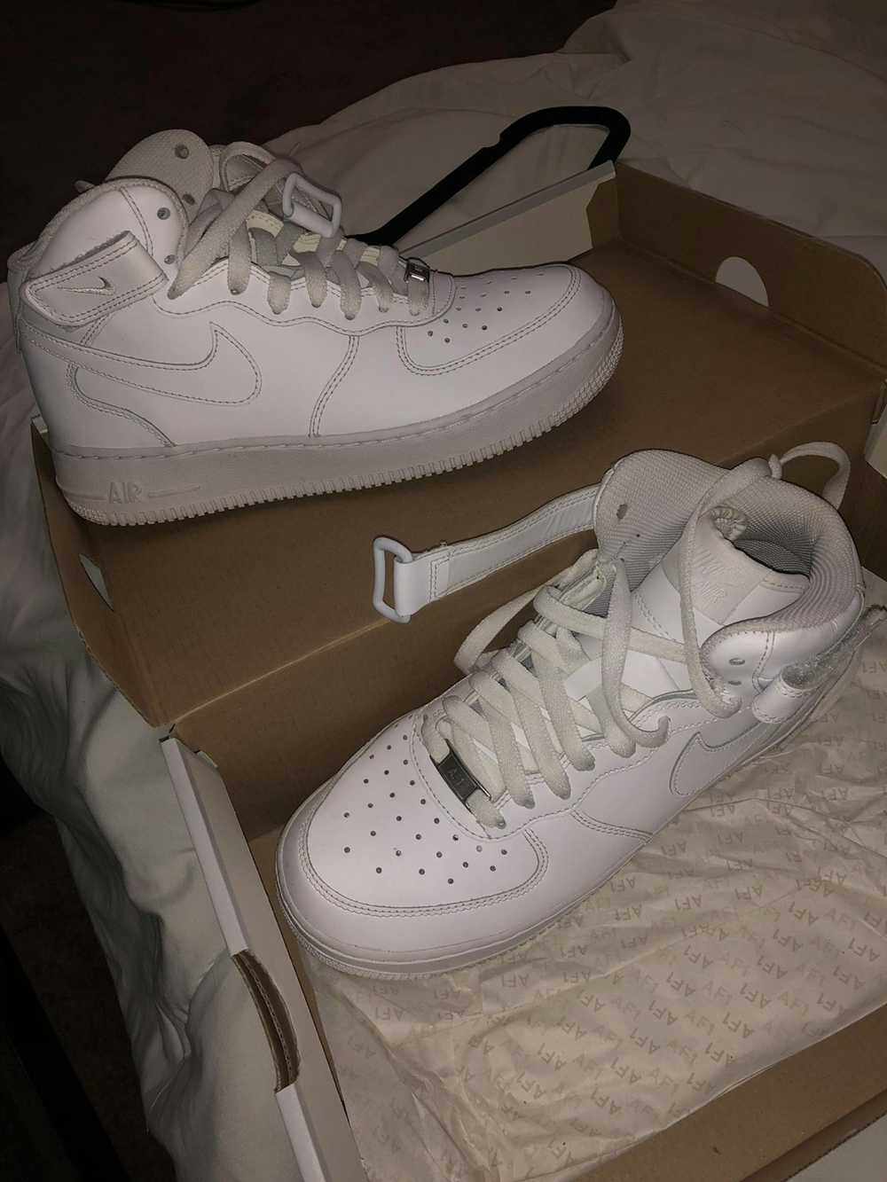 Nike High Top Air Force - image 2