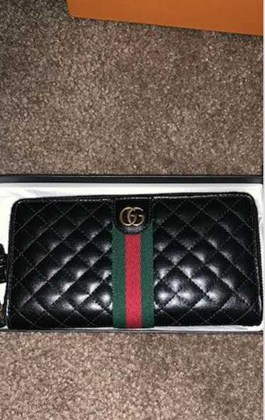 Gucci Gucci leather zip around wallet